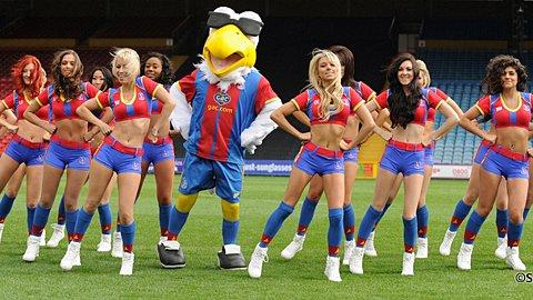 Video Crystal Palace Cheerleaders The Crystals Perform Gangnam Style Dance To Psy K Pop Hit News Shopper