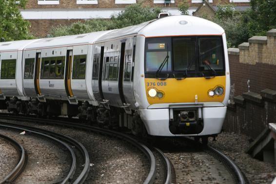 Southeastern trains unable to call in Lewisham stations because of signalling issue